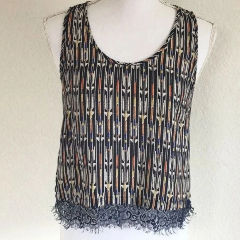 LUSH Tank Top Size Small Tribal Geometric Lace Hem Blue Red White Fringe